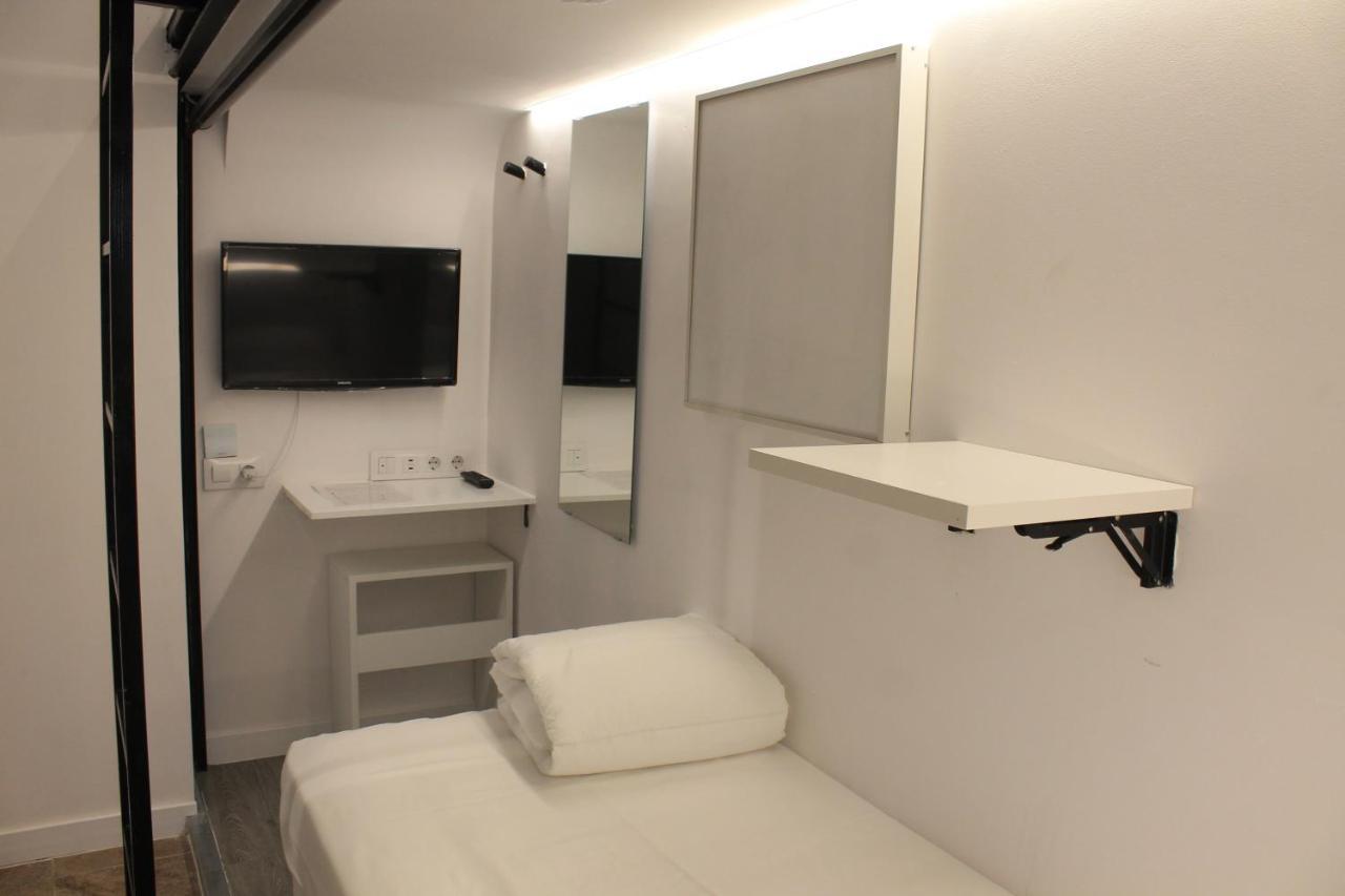 M Pods Malaga Hotel Екстериор снимка