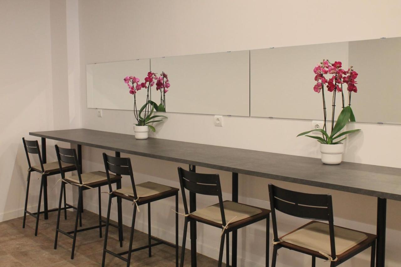 M Pods Malaga Hotel Екстериор снимка