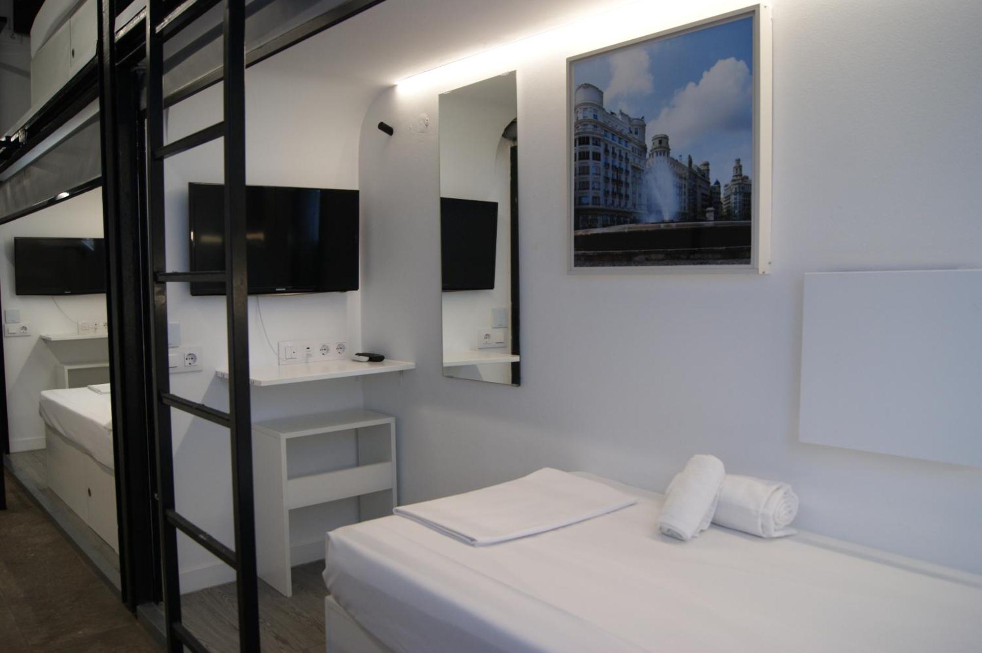 M Pods Malaga Hotel Екстериор снимка