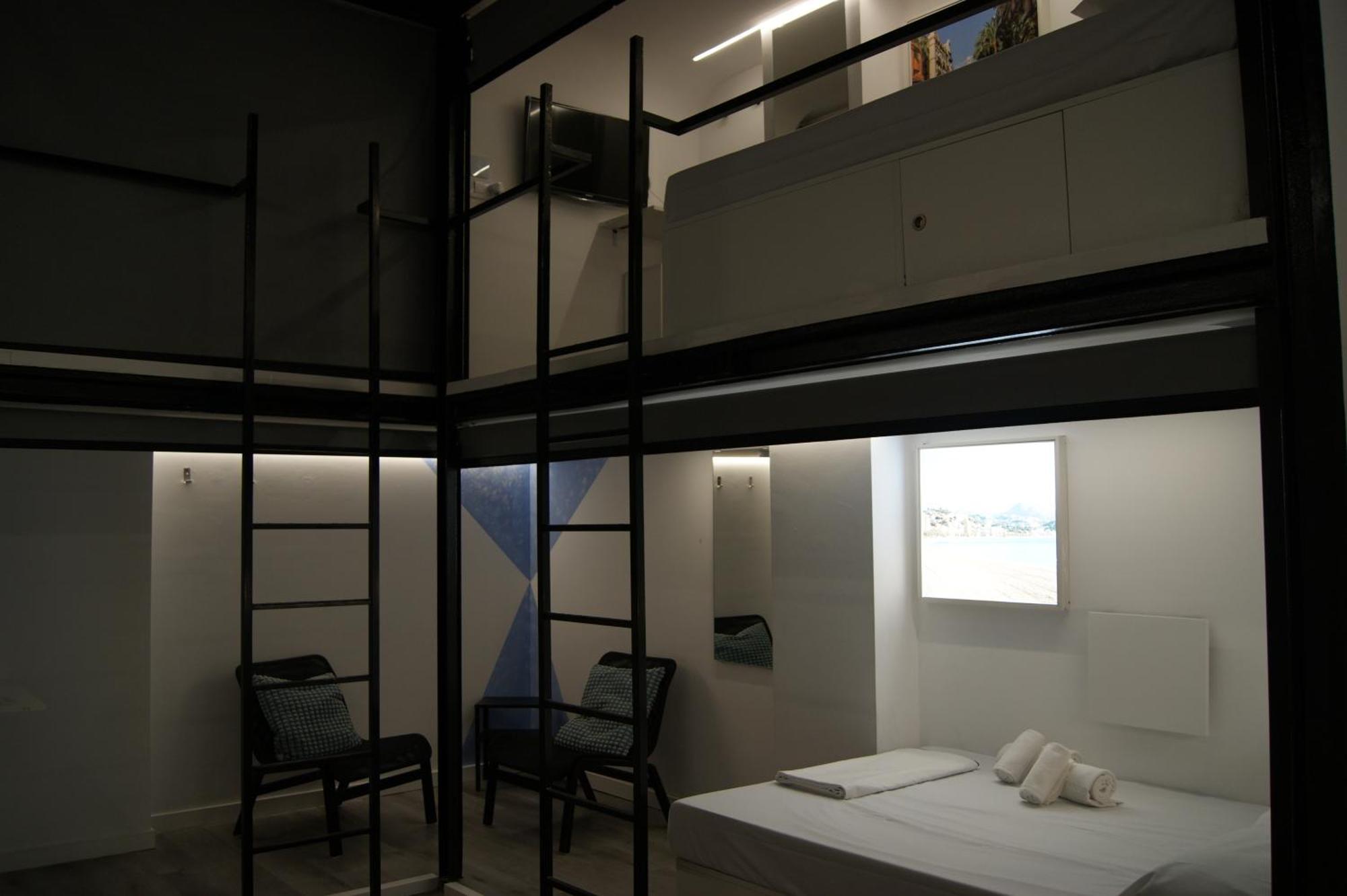 M Pods Malaga Hotel Екстериор снимка