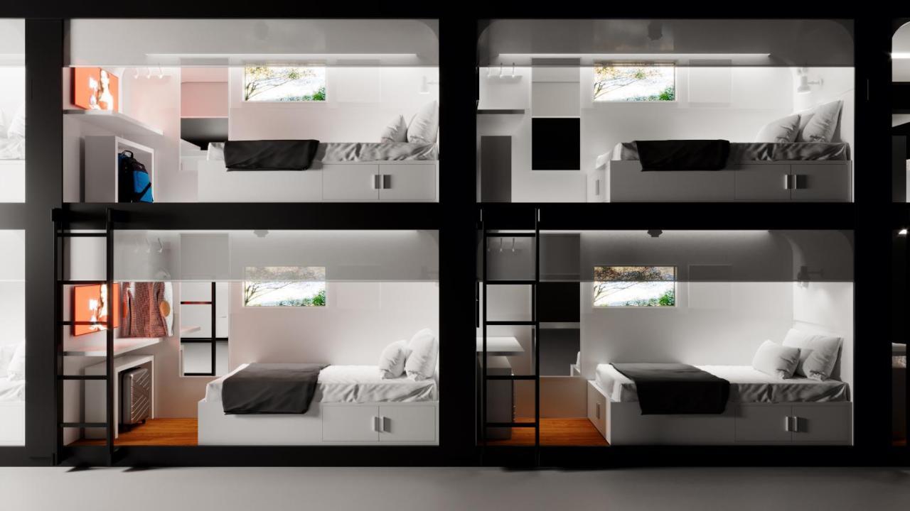 M Pods Malaga Hotel Екстериор снимка